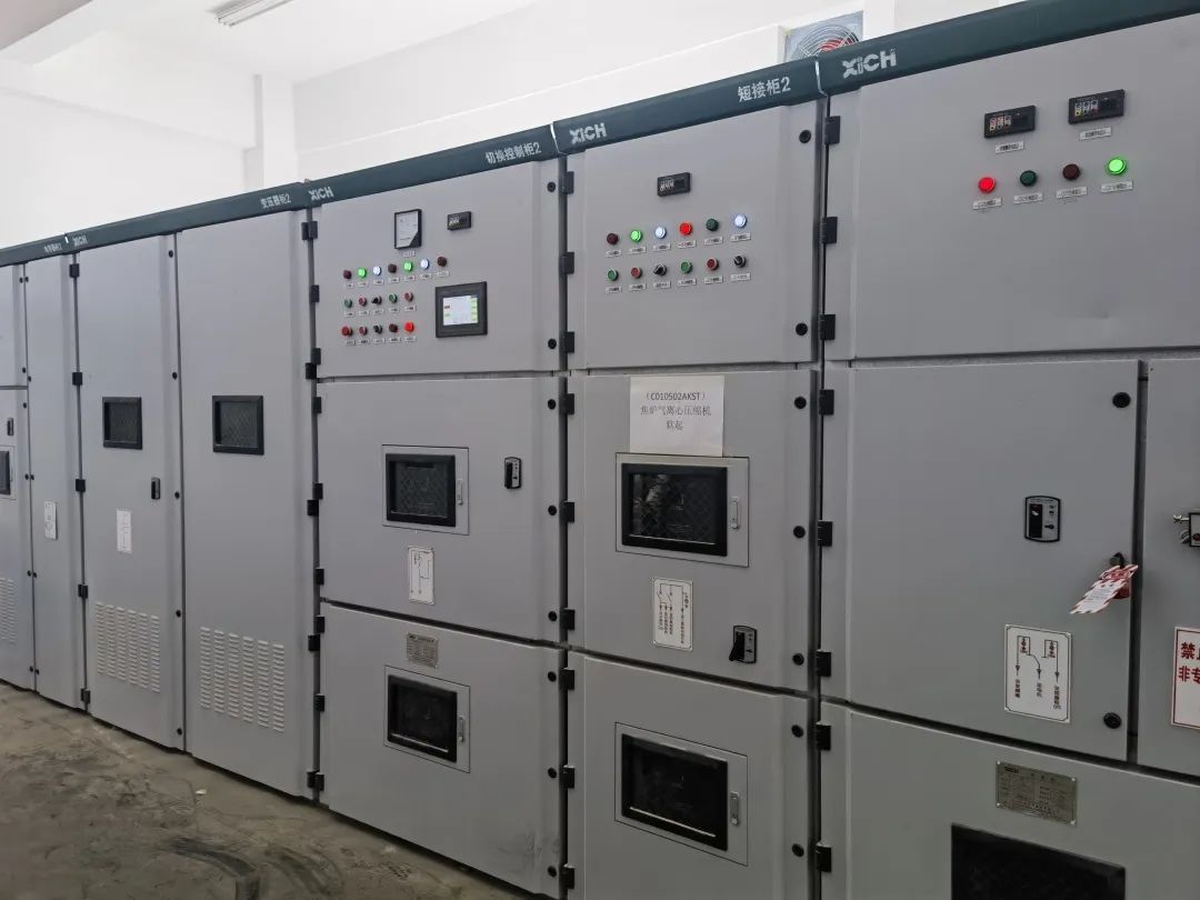 西馳電氣高壓降補(bǔ)軟起動(dòng)裝置在蒙西某化工廠帶載一次試車成功(圖4) 西馳電氣高壓降補(bǔ)軟起動(dòng)裝置在蒙西某化工廠帶載一次試車成功(圖4)